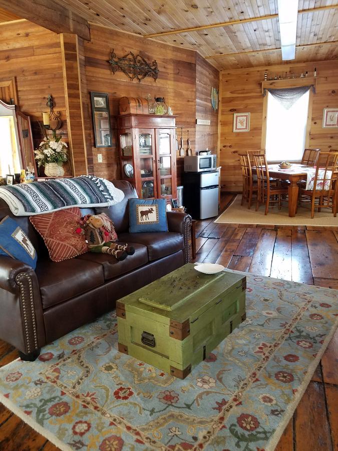 Bed and Breakfast The Perkins House Cornish Екстер'єр фото
