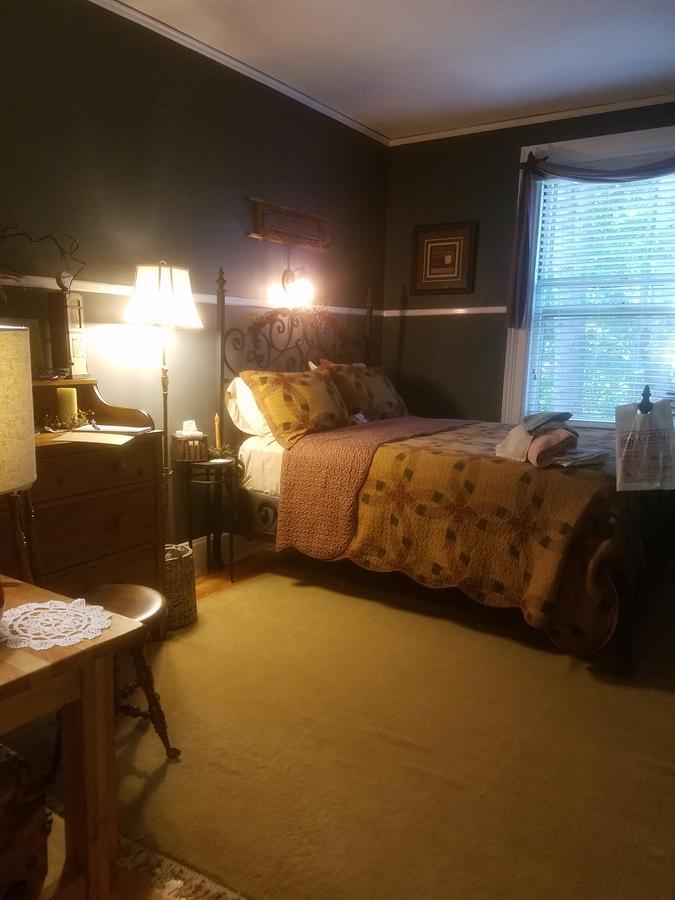 Bed and Breakfast The Perkins House Cornish Екстер'єр фото