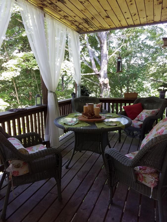Bed and Breakfast The Perkins House Cornish Екстер'єр фото